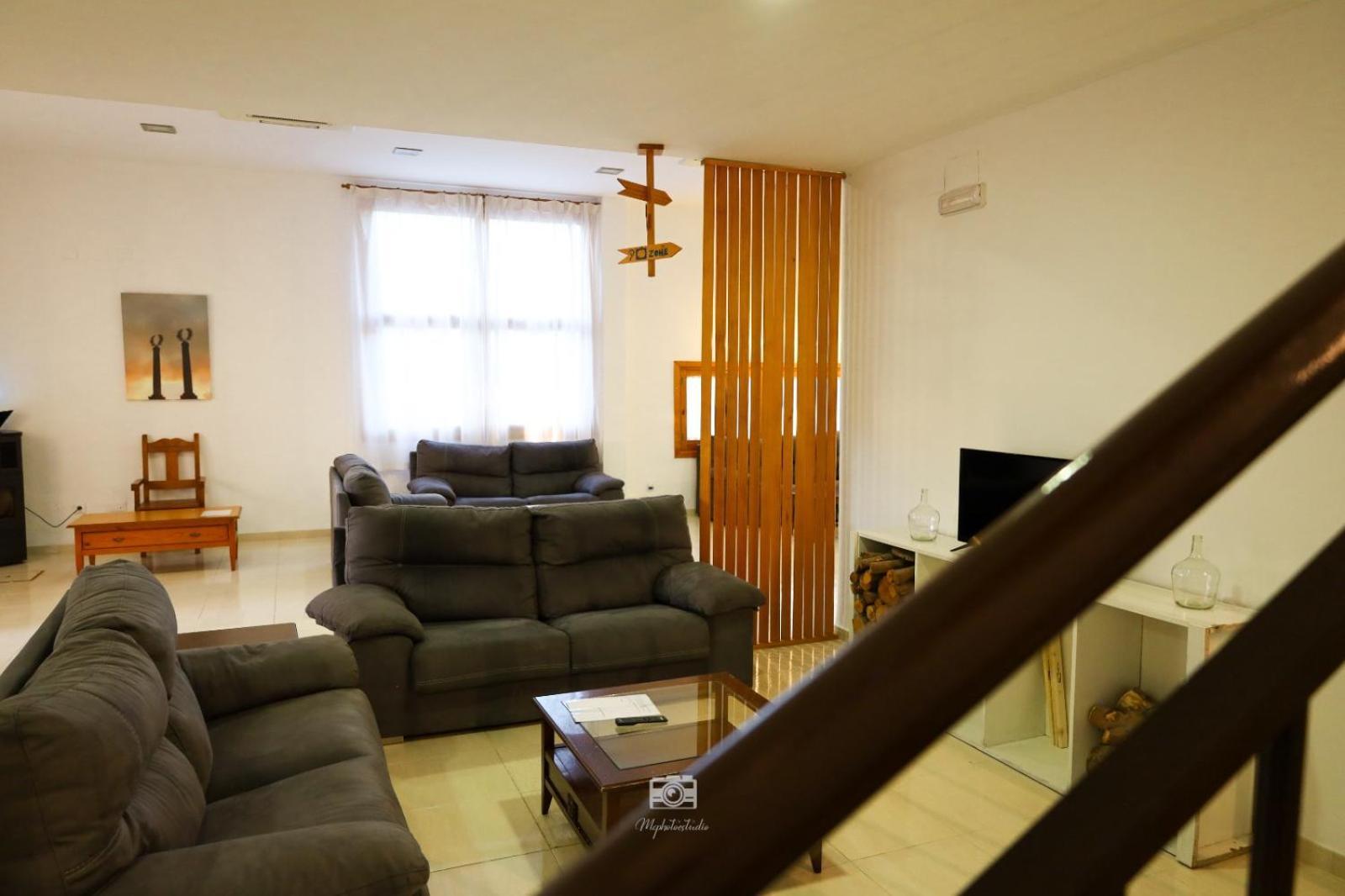 Hospedium Dlj Hostal Ben Nassar Arjona Exterior foto