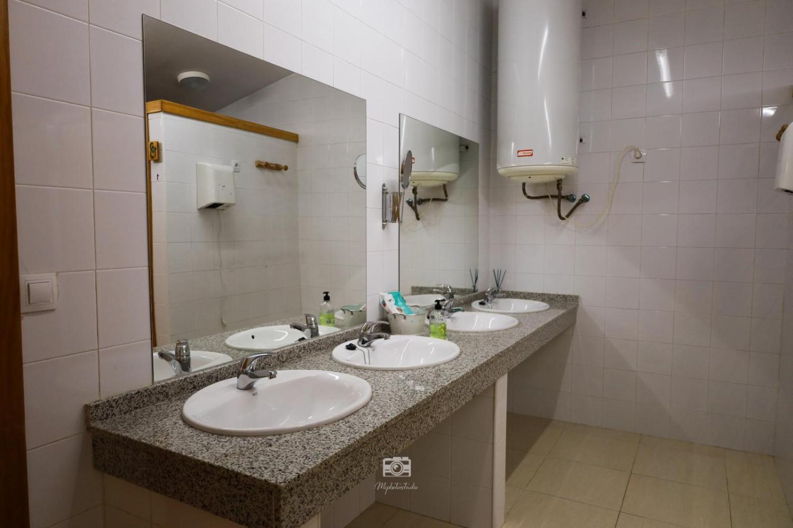 Hospedium Dlj Hostal Ben Nassar Arjona Exterior foto