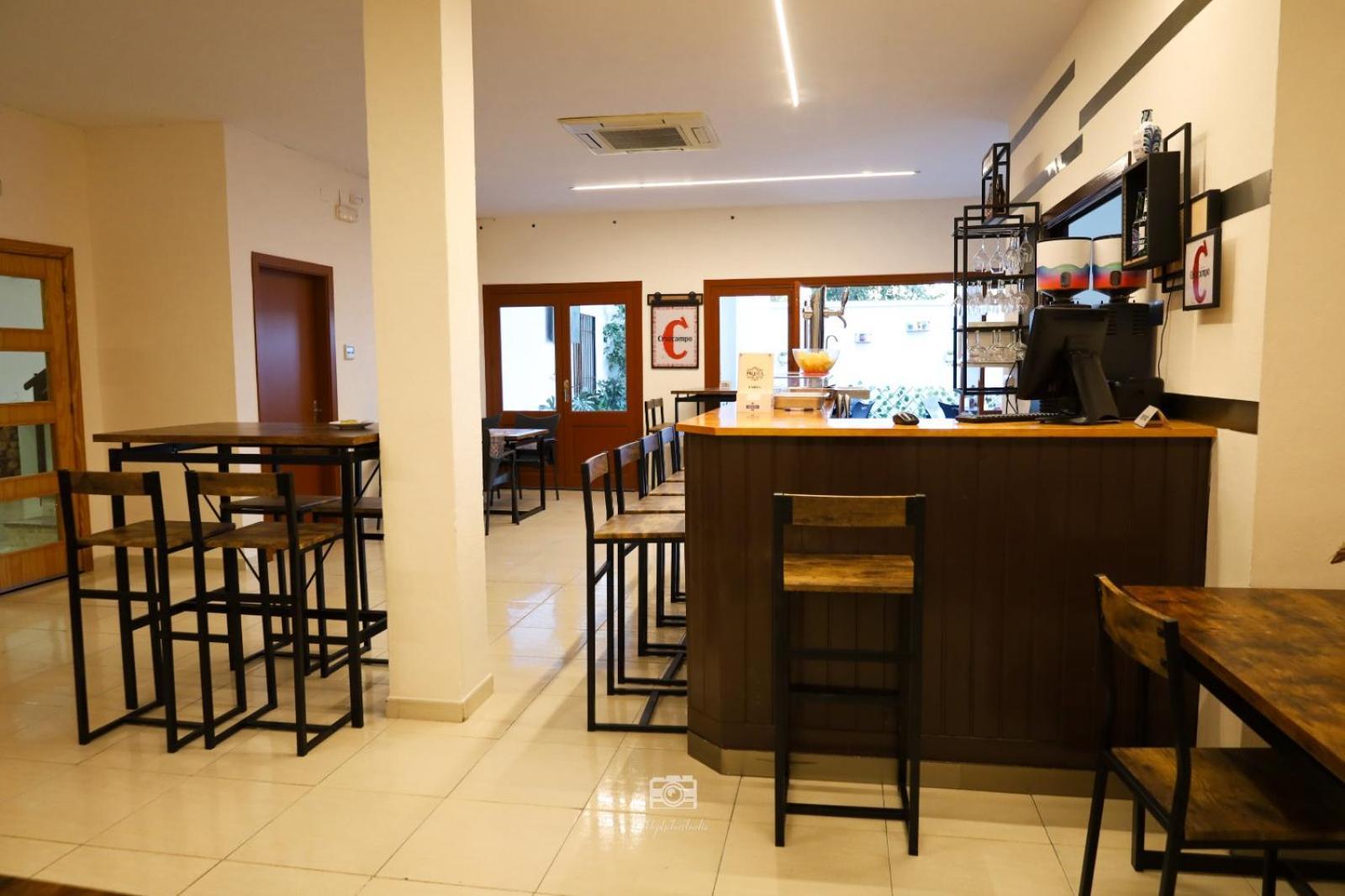 Hospedium Dlj Hostal Ben Nassar Arjona Exterior foto